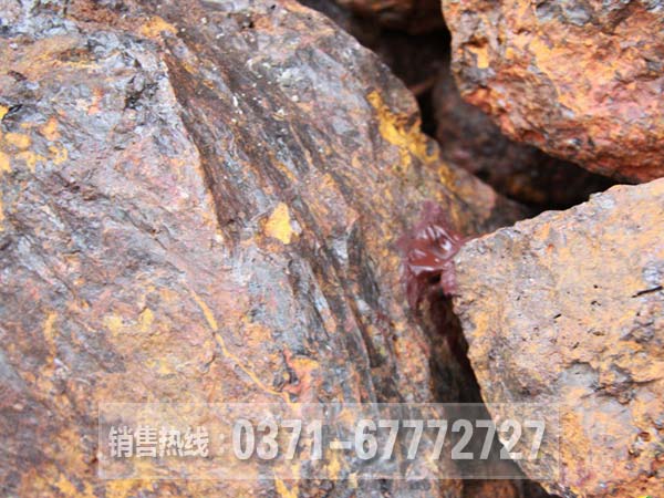 铁矿石破碎机设备、厂家和价格介绍