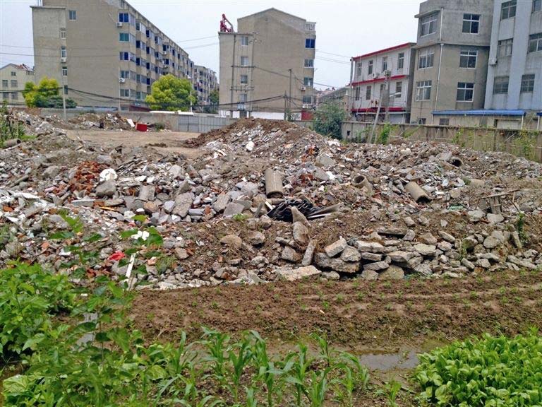 城市建筑垃圾再生利用需要移动破碎站的大力支持