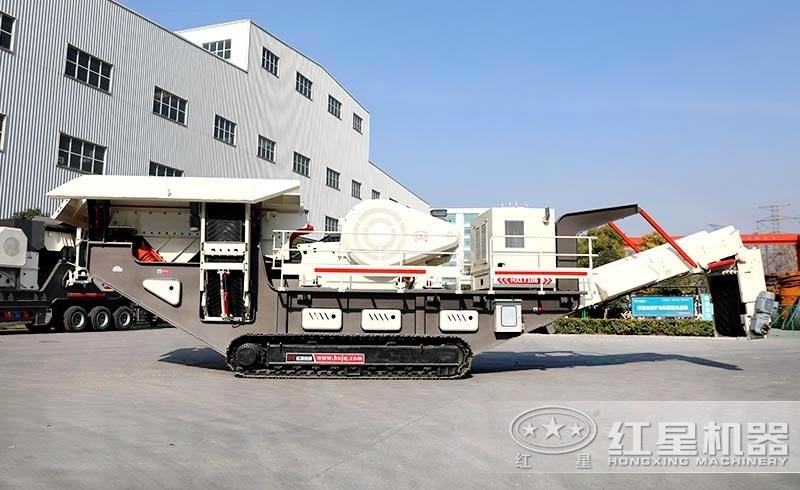 大型采石场用以柴油为动力的履带破碎机更高产、环保